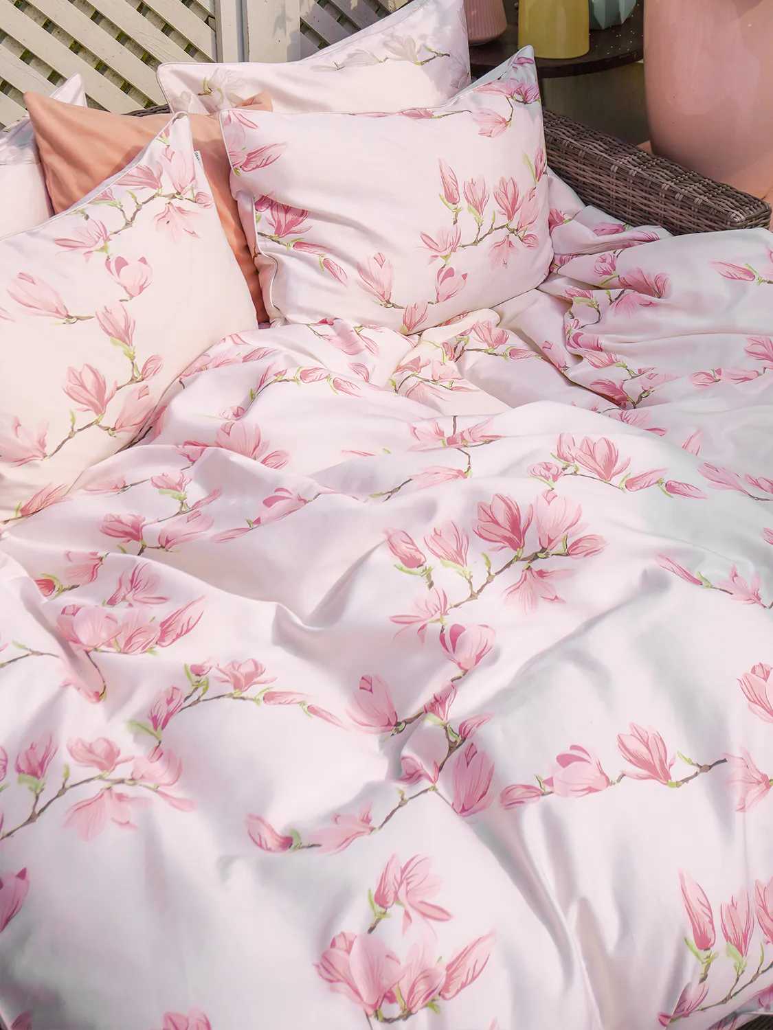 FRU LYNG MAGNOLIA SENGETØY - ROSA