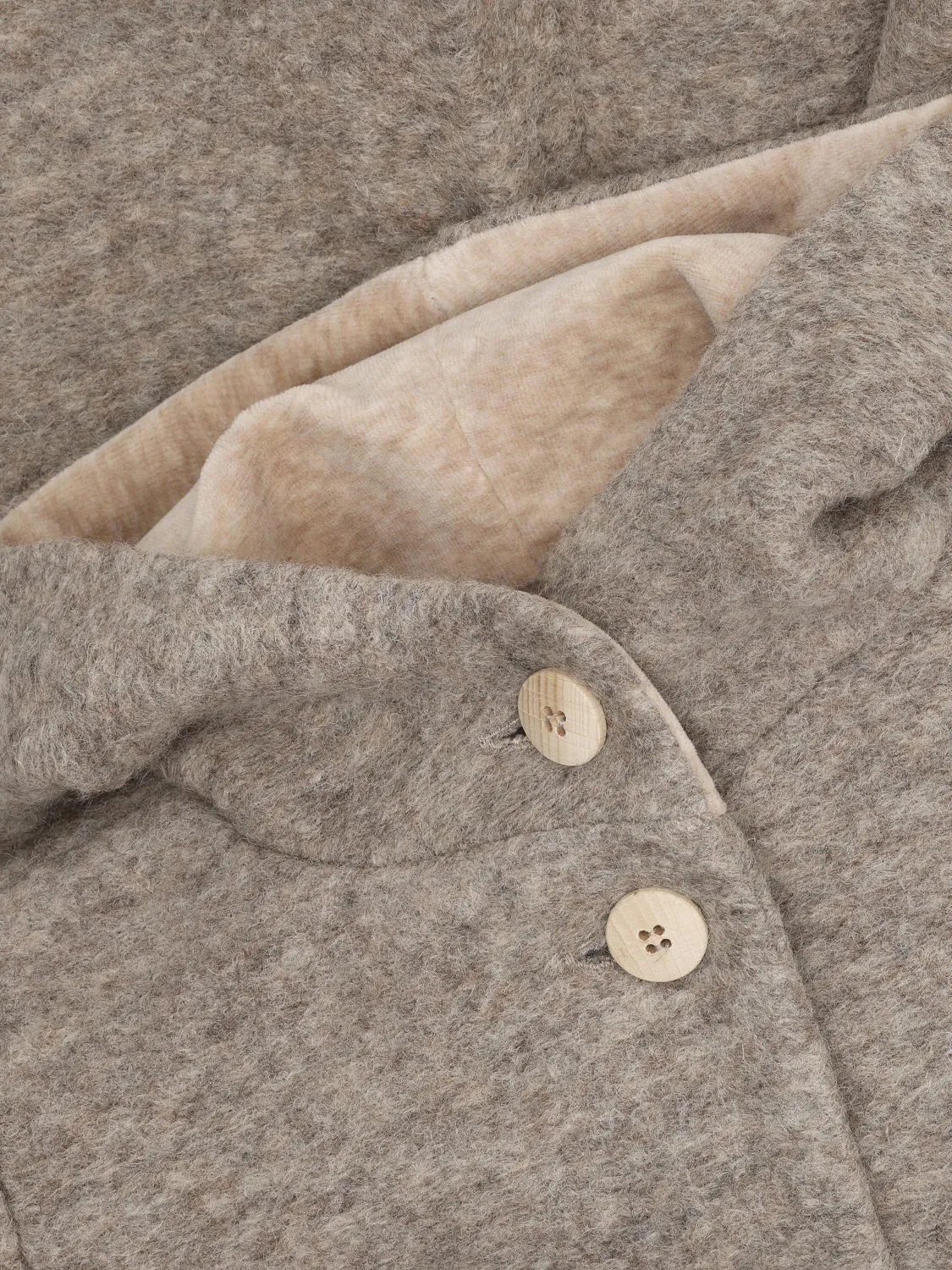 HUTTEliHUT ULLKÅPE MED HETTE - BEIGE